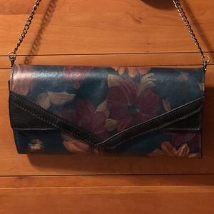 Patricia Nash Lipari Peruvian Lg Clutch